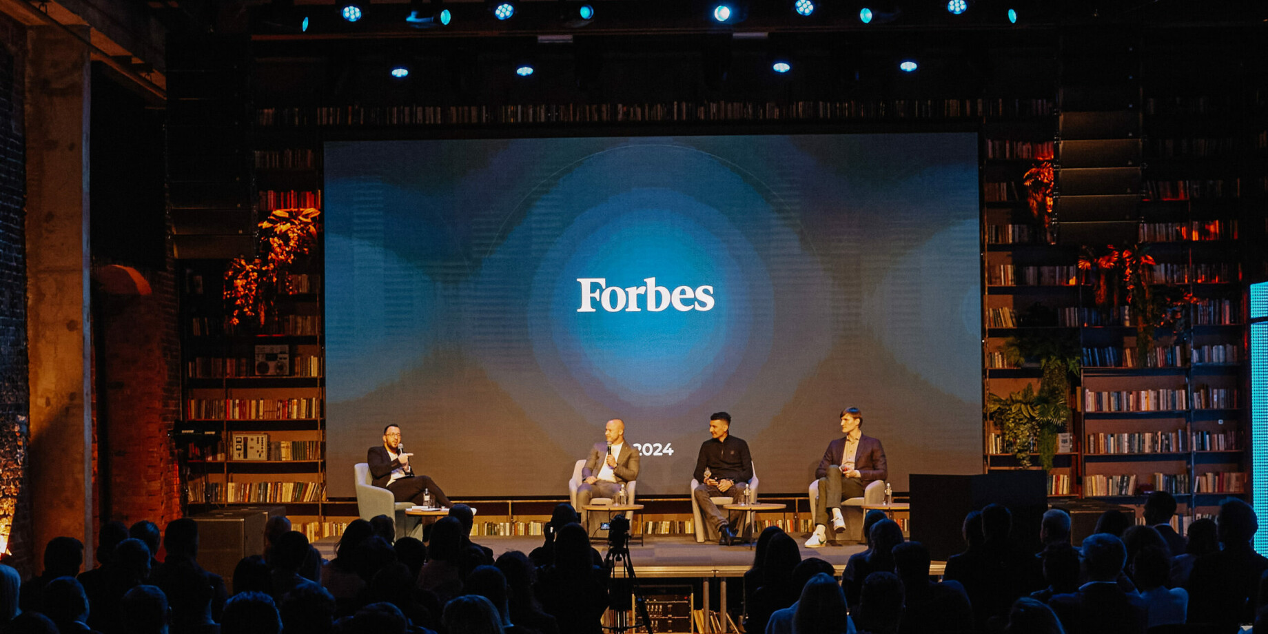 Новые критерии успеха: Forbes Club провел дискуссию о благотворительности